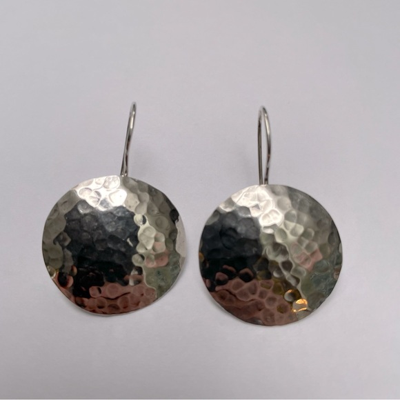 Sterling silver hammered earrings - Picture 1 of 4